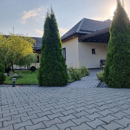 Salt Orchid Apartments Turda Zewnętrze zdjęcie